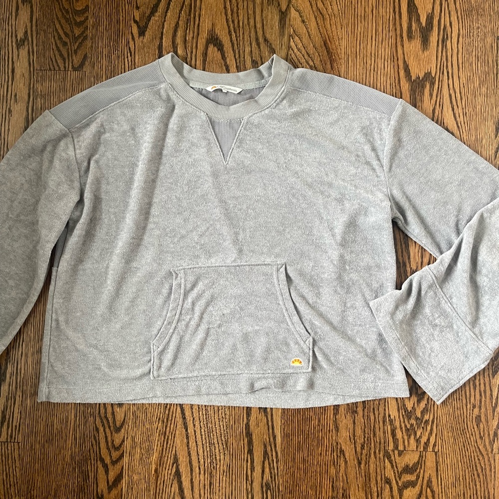 Light Gray Sheer-Back Long Sleeve Women’s Top